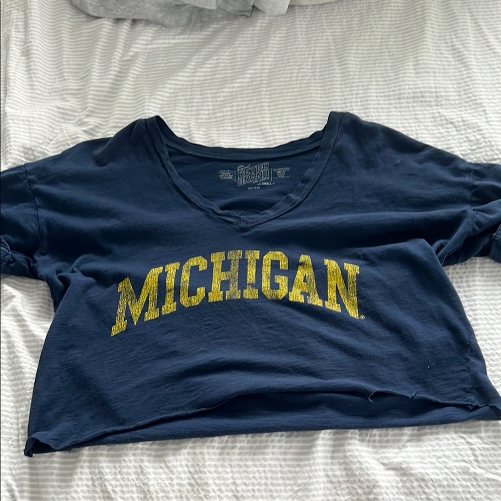 Etro Navy and Yellow Short Sleeve Tee